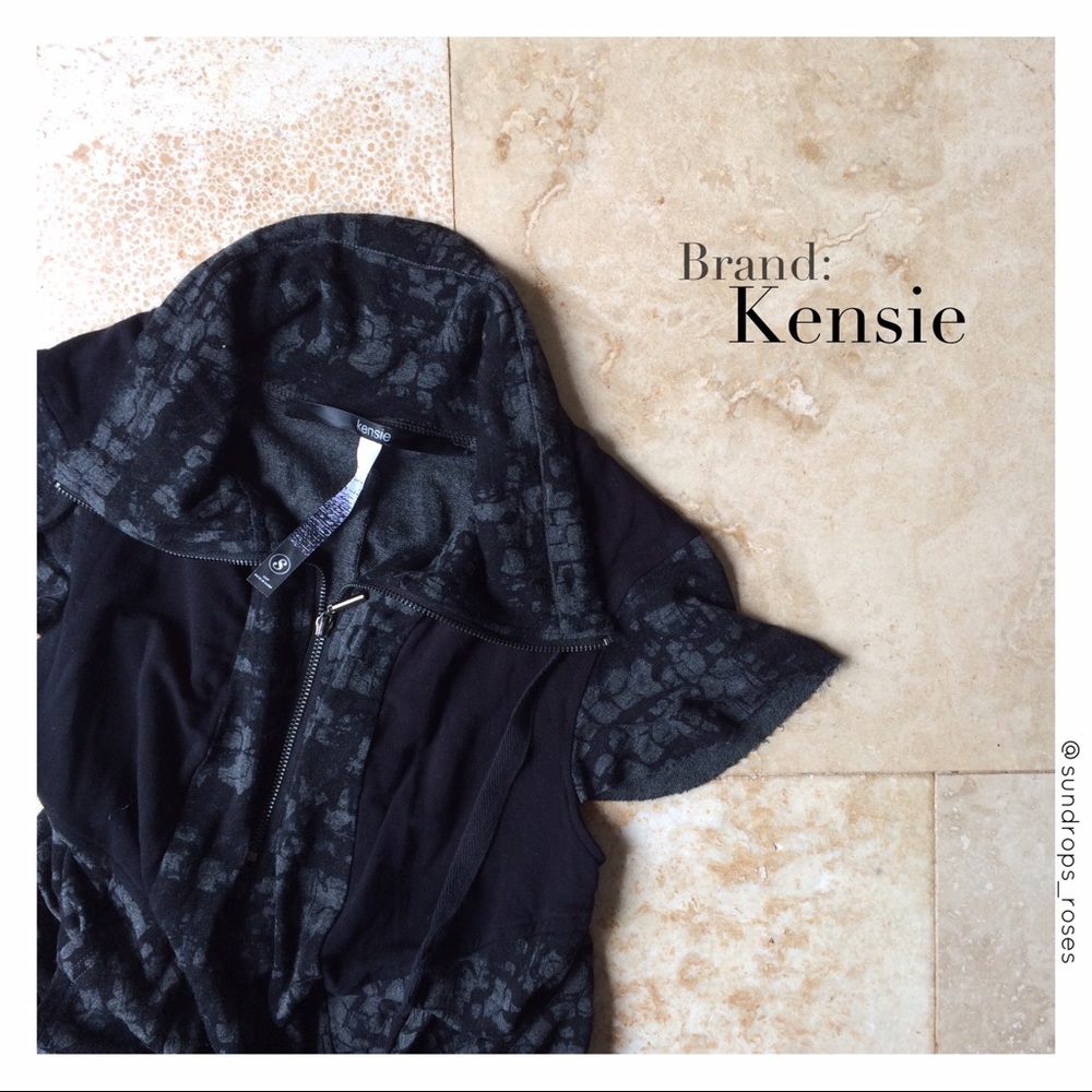 Kensie | super fun draped pocket dress