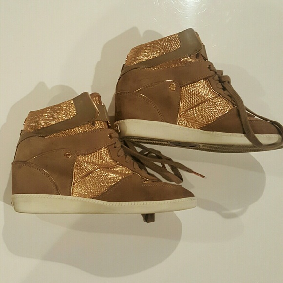 Michael Kors High Tops Wedges - Picture 3 of 5