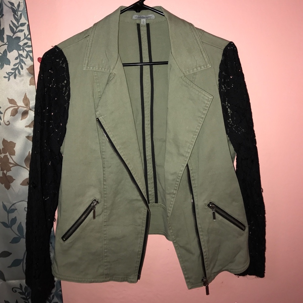Charlotte Russe olive