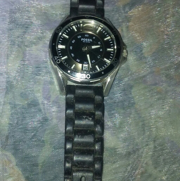 Watch - Picture 3 of 3