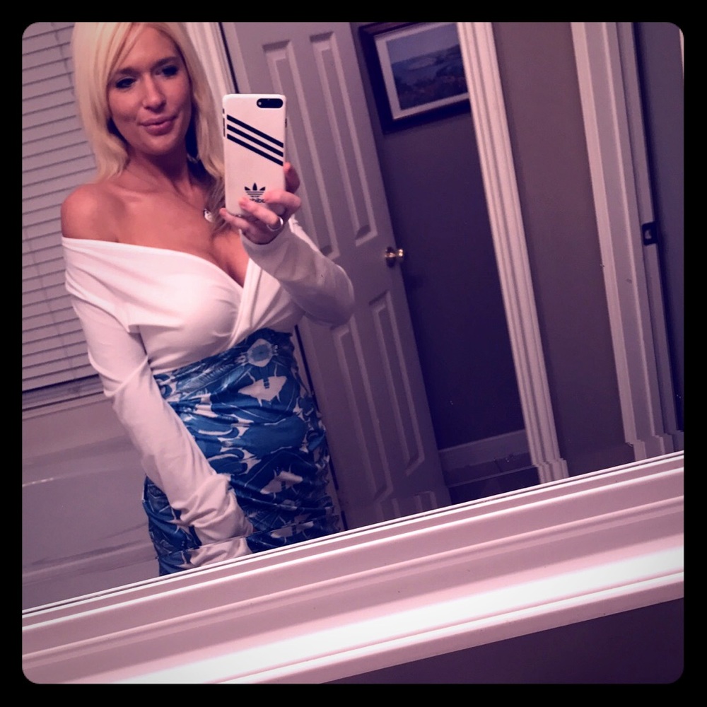 Gorgeous sexy 👗 dress