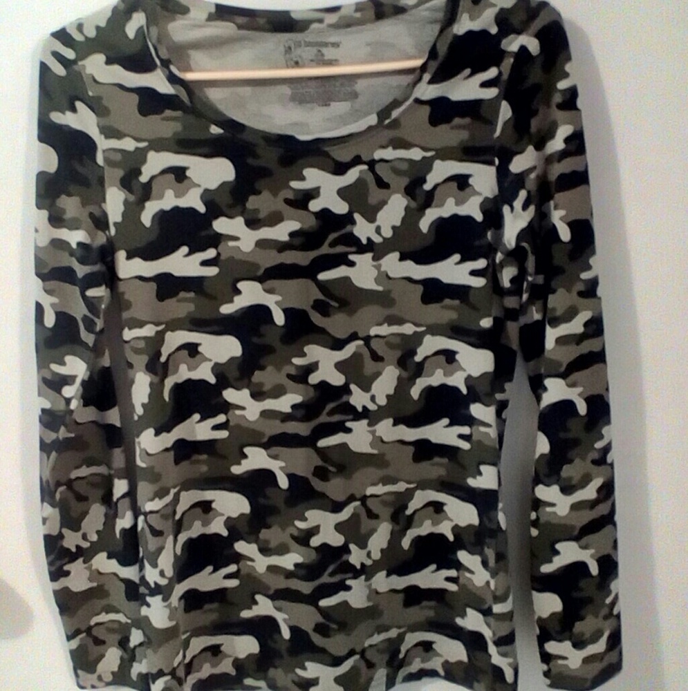 Camo Print Long Sleeve Shirt
