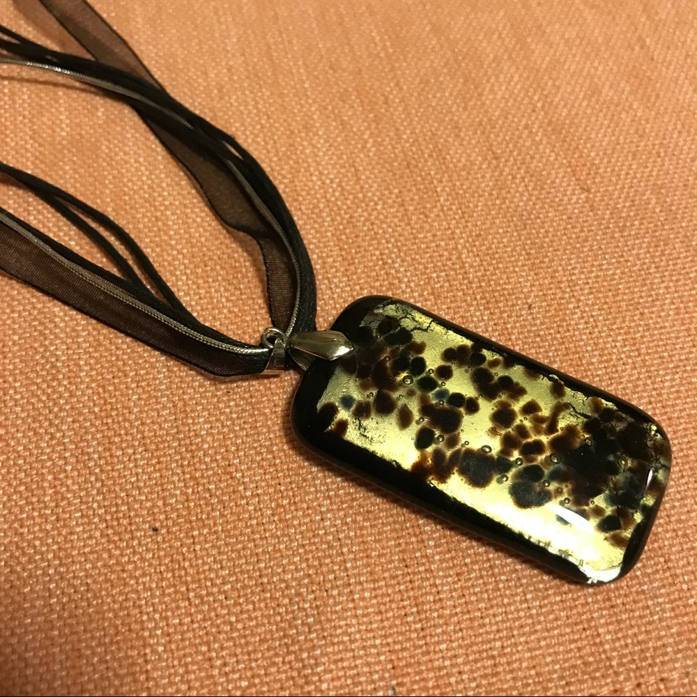 NWOT - Glass Necklace
