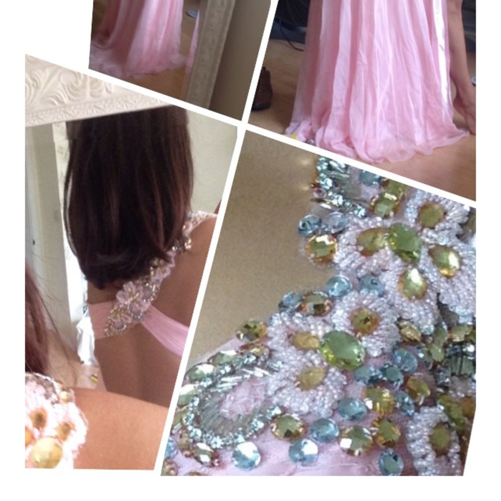 🌸Pageant Gown (Backless and Beaded)