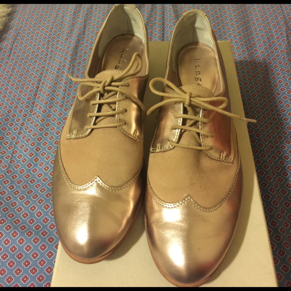 Hinge rose gold shoes
