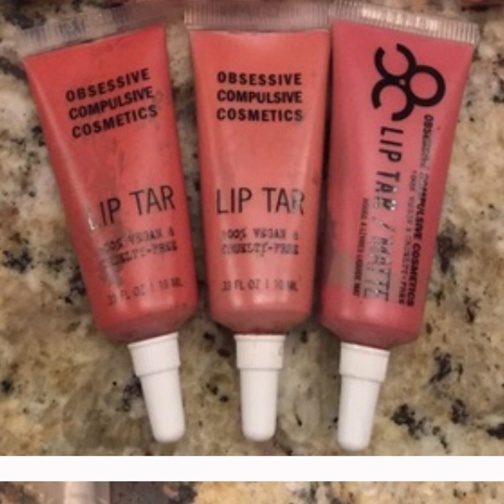 LIP TAR