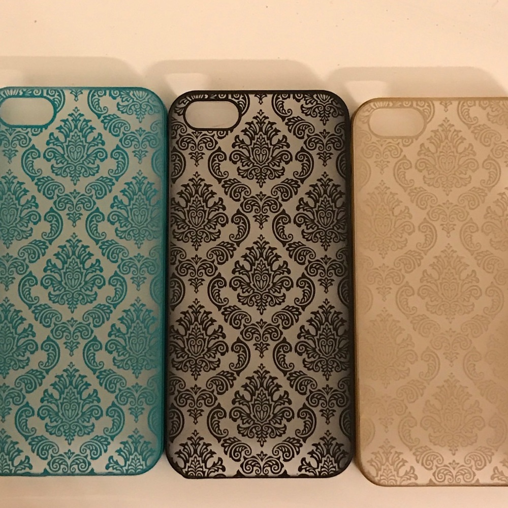All 3 or just one iPhone 5/ se cases