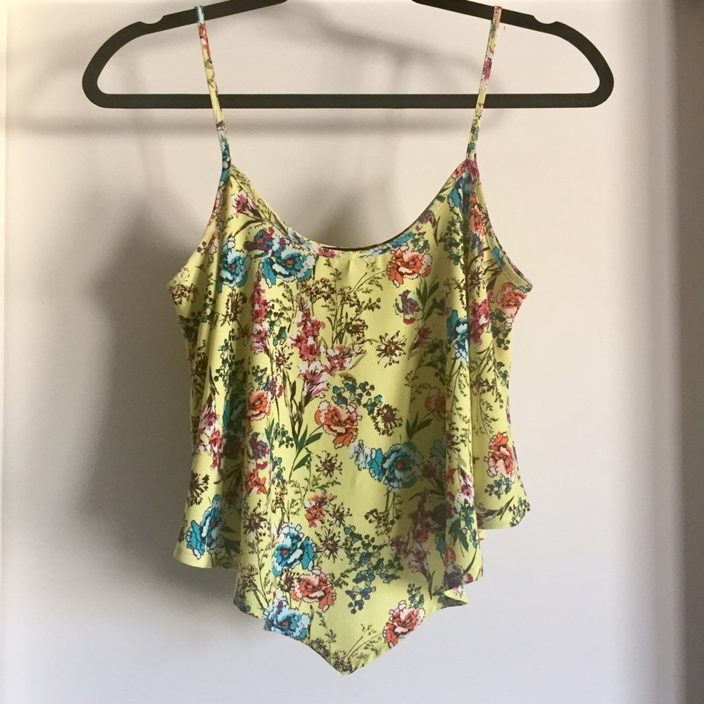 NWOT Timing yellow floral print tapered crop top