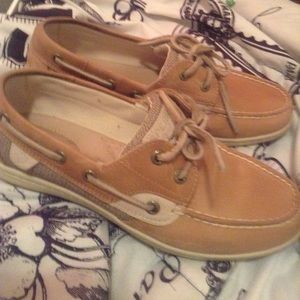Shoes "sperrys "