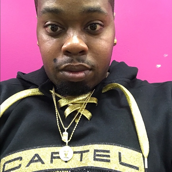 Meet your Posher, Marco - Picture 1 of 1