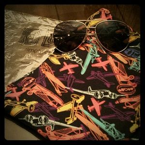 LuLaRoe plane leggings