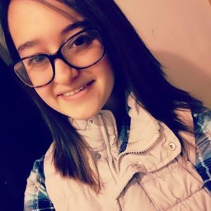 Meet your Posher, Lizzy