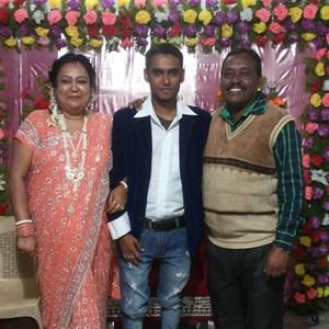 Meet your Posher, Prabir
