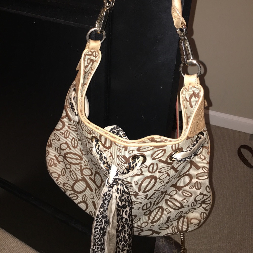 Bebe purse