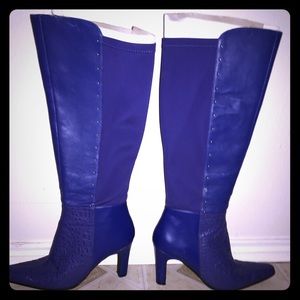 Women's blue Bellini boots size 8