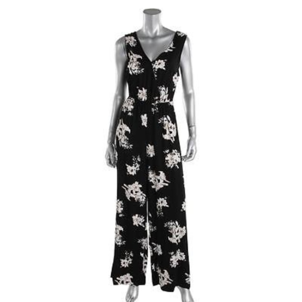 BB Dakota floral jumpsuit. Low v cut back