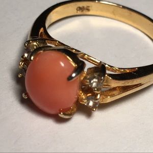 💐VINTAGE ANGEL SKIN CORAL AND CLEAR GEMSTONE RING