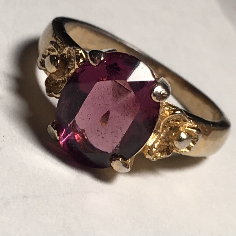 💐GOLD PLATED RING WITH LAB CREATED AMETHYST