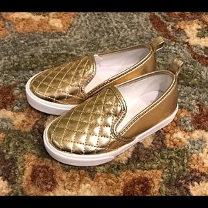 Girls Gymboree quilted, gold slip ons - size 8