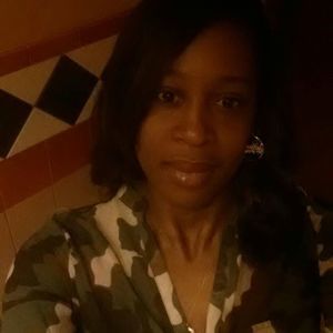 Meet your Posher, Renee
