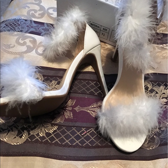 Heels - Picture 2 of 2