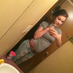 Meet your Posher, Sandy