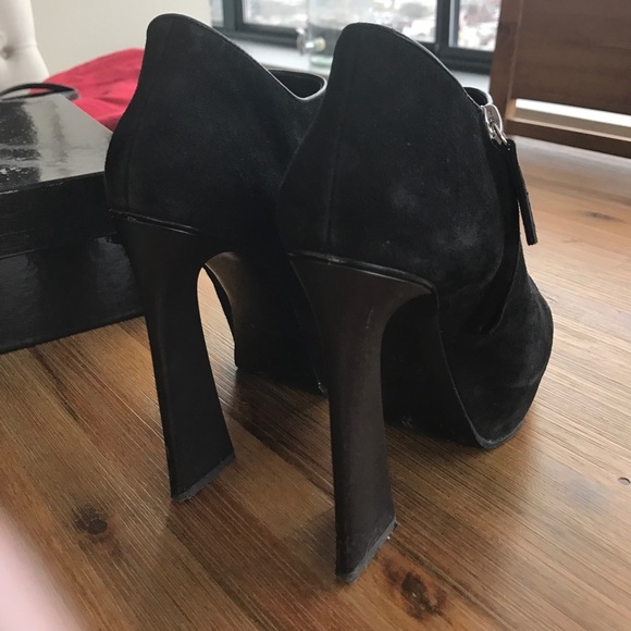 SOLD Giuseppe Zanotti ankle boots - Picture 3 of 4