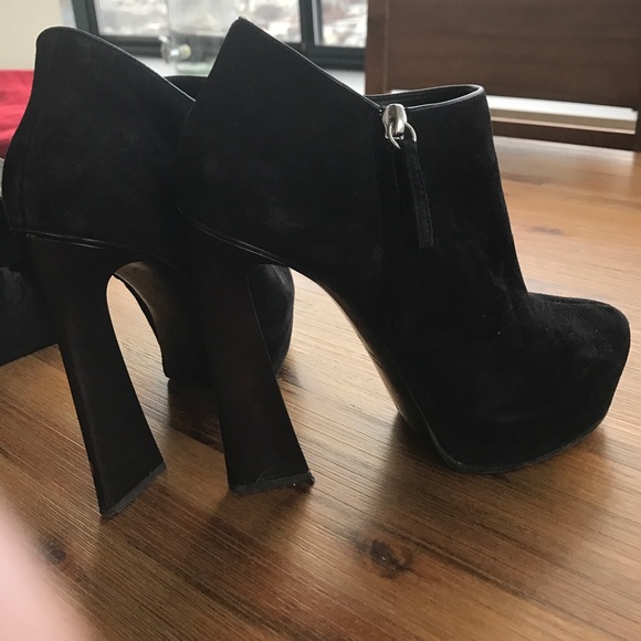 SOLD Giuseppe Zanotti ankle boots - Picture 2 of 4