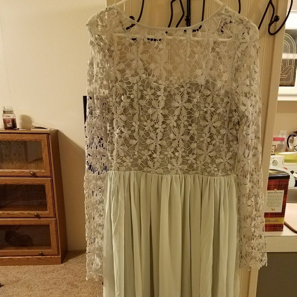 Club L Plus Maxi Dress