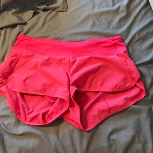 Size 8 lululemon speed shorts