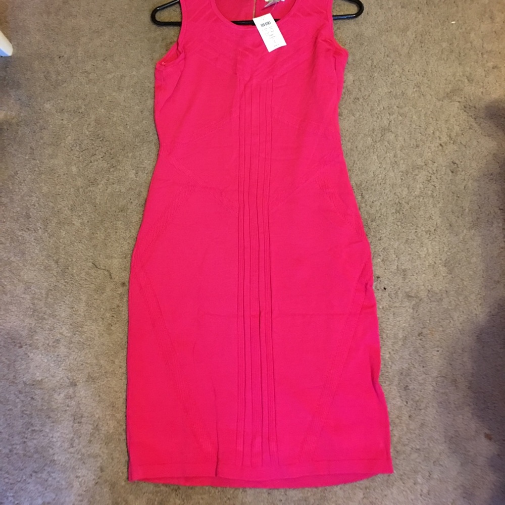 Great little dress.