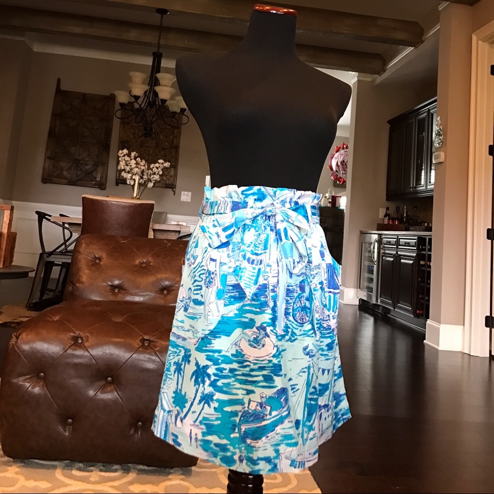 Lilly Pulitzer 100% silk nautical blue skirt, XS