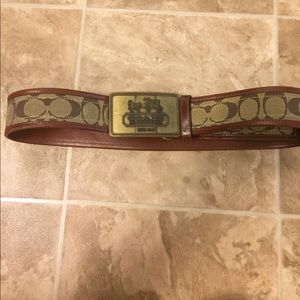 🎀COACH LEATHER BELT.Rare.NO LOWBALL OFFERS