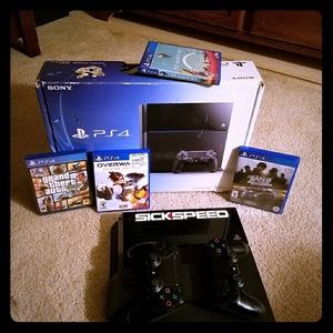 Sony PlayStation 4