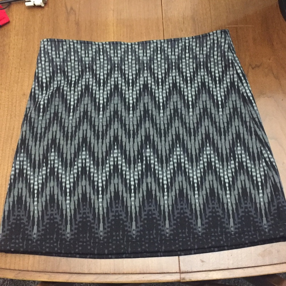 Fleece Lined Athleta athletic skirt - medium