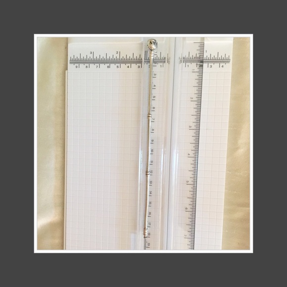 PANDORA | Bracelet & Charm Set - Picture 3 of 6