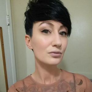 Meet your Posher, Shawna