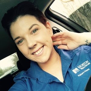 Meet your Posher, Erica