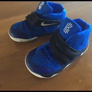 Toddler sneakers