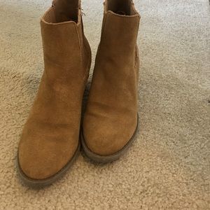 Suede ankle boots American eagle