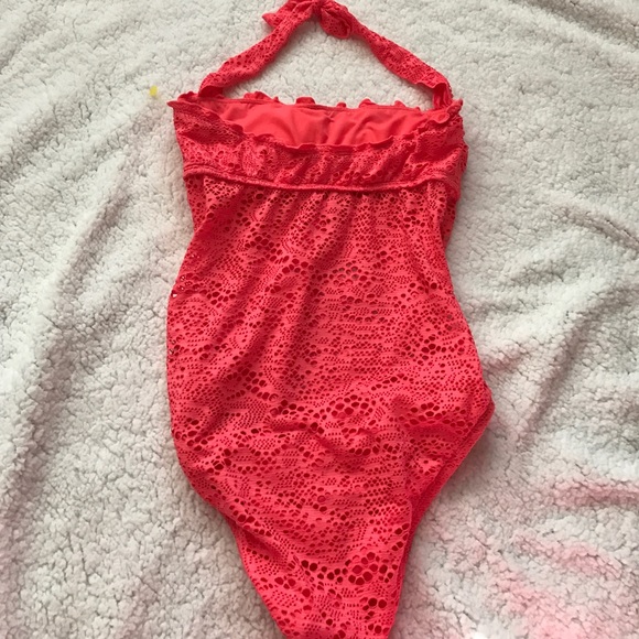 Bathing suit - Picture 2 of 2