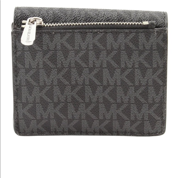 MICHAEL KORS WALLET - Picture 4 of 6