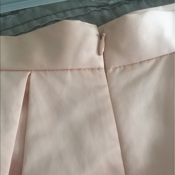 Banana Republic Light Pink Silk Skirt - Picture 4 of 5