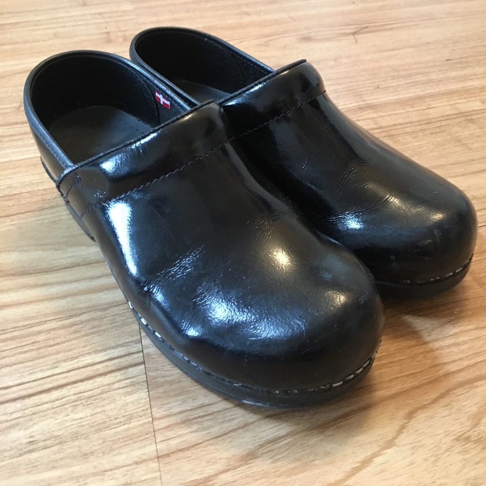 Sanita Clogs