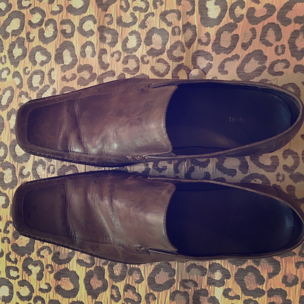Men's size 11M Alfani shoes