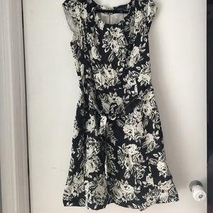 Lands' End Women's size 18 Black/White Linen dress