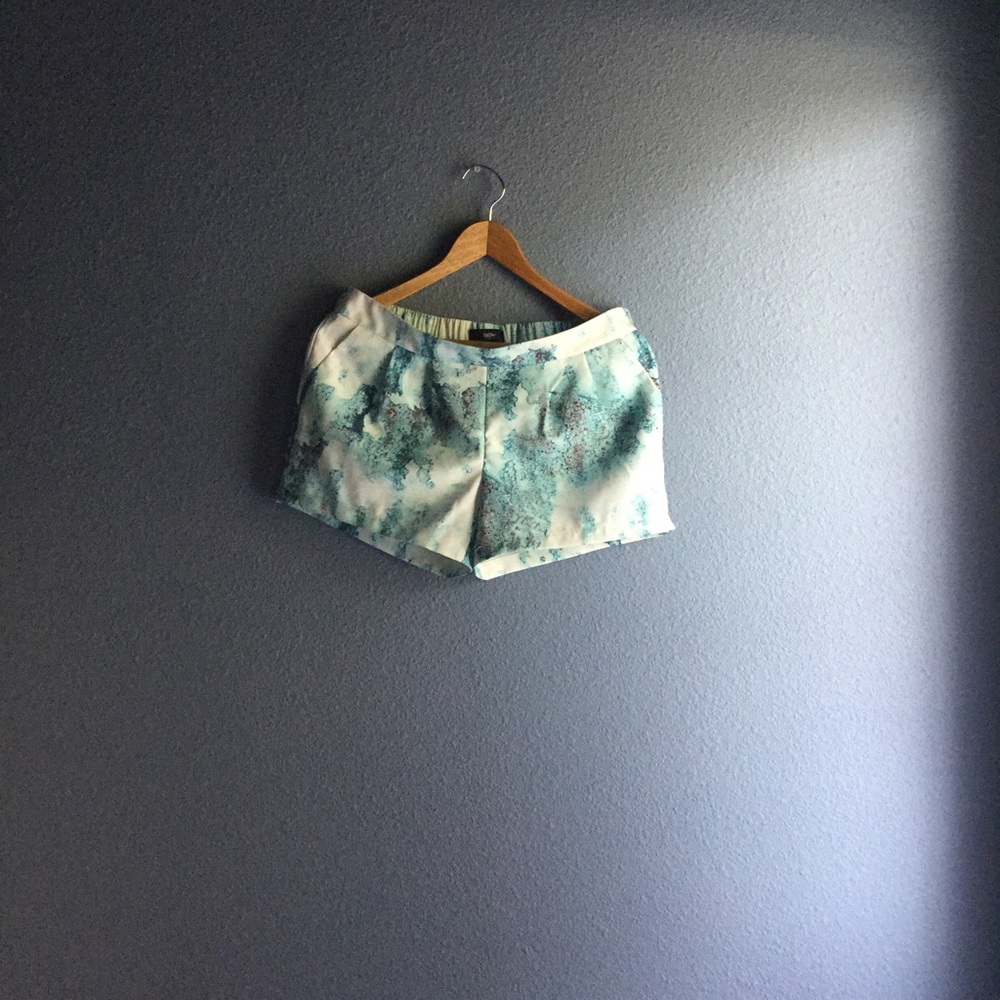 NEW🐢Marbled Geo Short