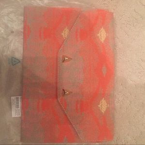 Stella and dot clutch