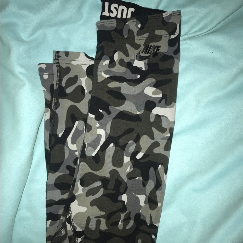Nike leggings