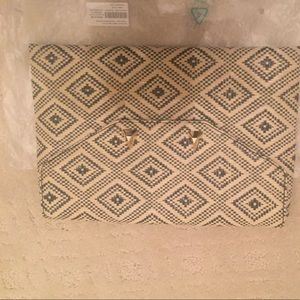 Stella and dot Capri pouch